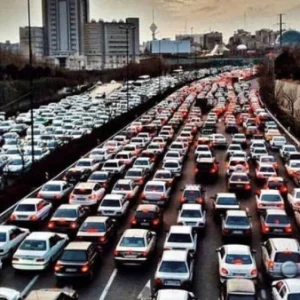 تحقیق در مورد راهکارهای کاهش ترافیک شهری